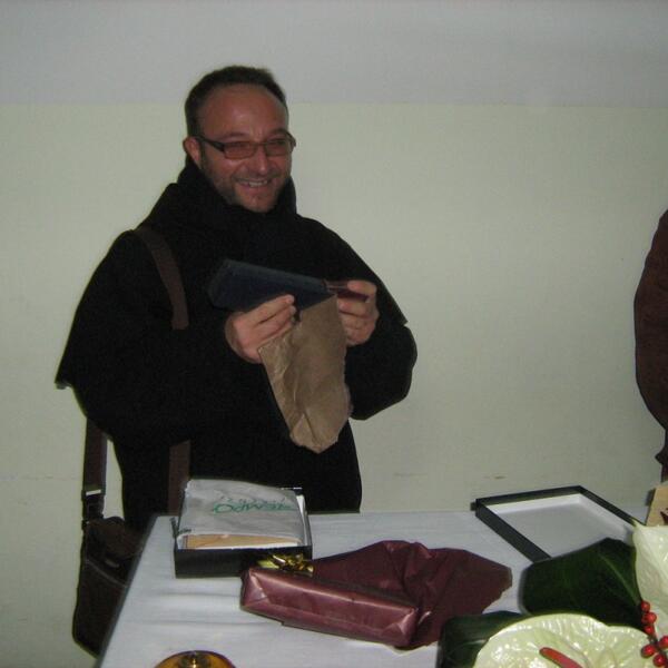 2009.01.06 Saluto a Padre Angelo